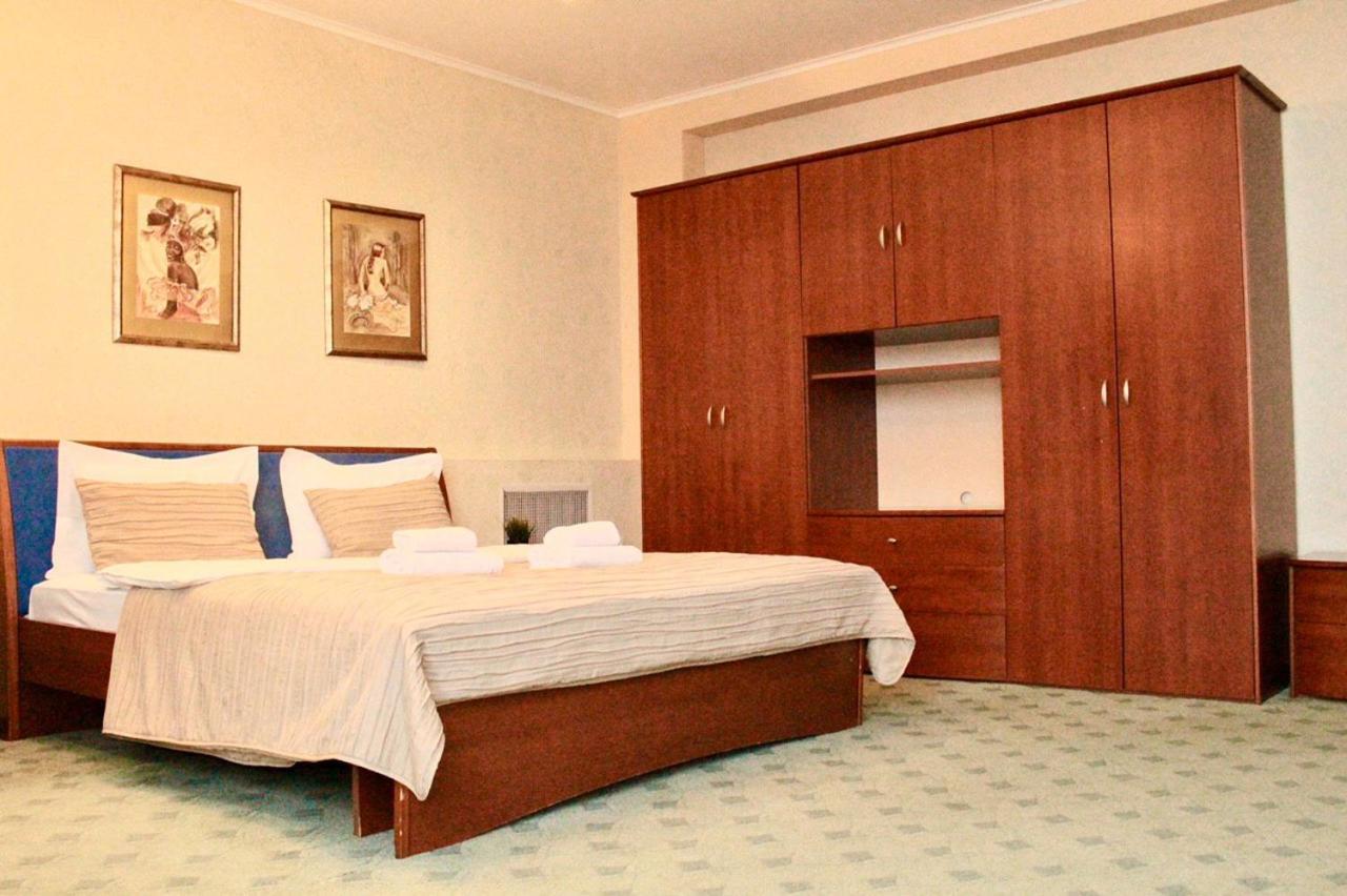Павлодар Hotel Kültér fotó